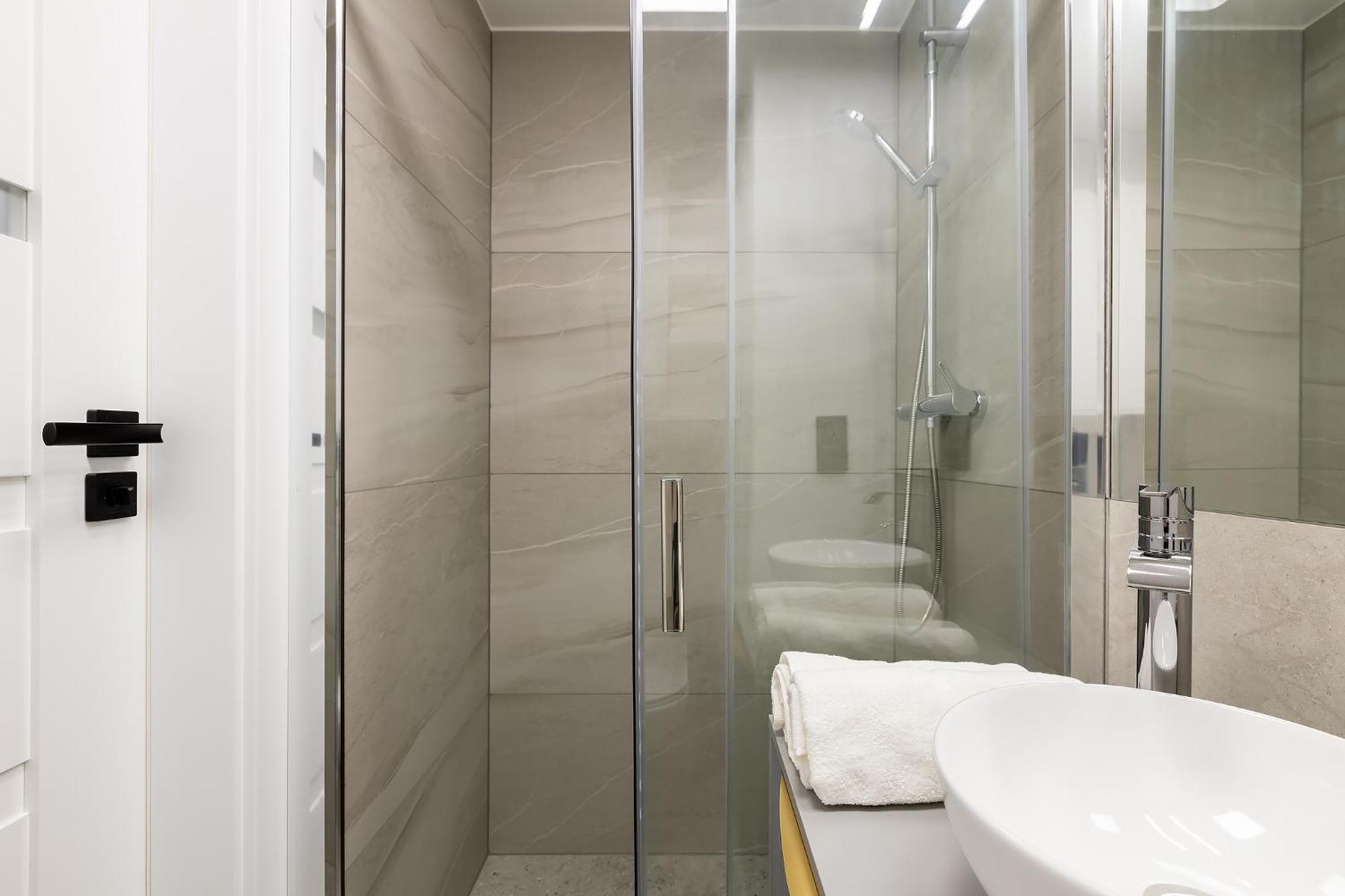 Homewell Lofty Nad Warta Apartment